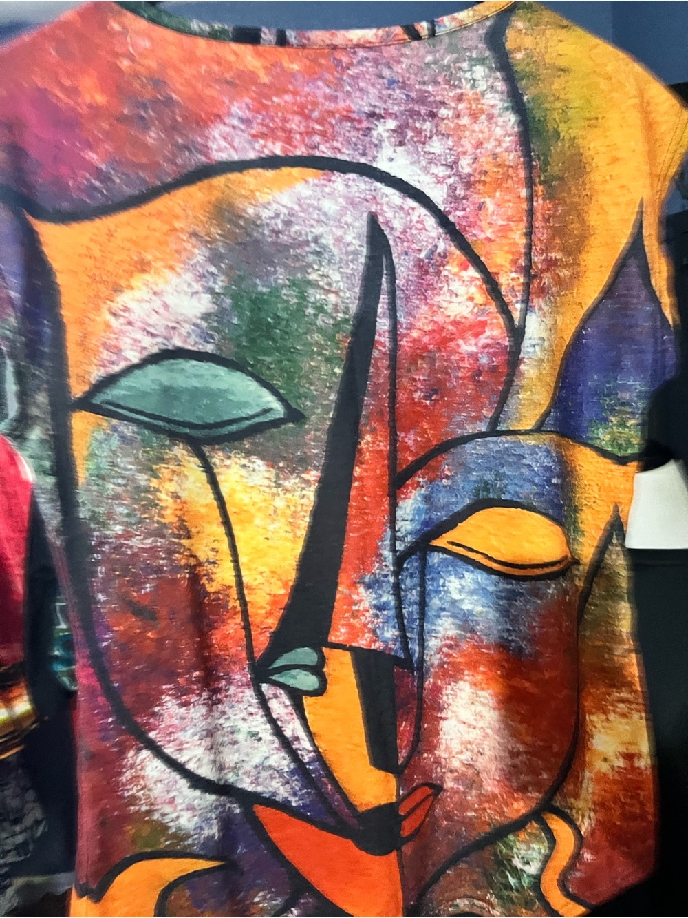 Source Unknown Abstract Multi-Color V-Neck Tee - Picture 5 of 5